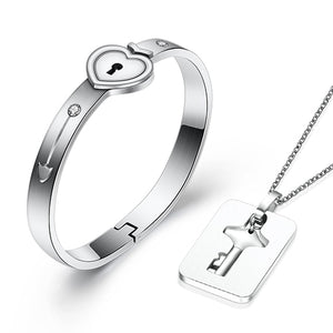 Fashion A Couple Jewelry Sets For Lovers Stainless Steel Love Heart Lock Bracelets Bangles Key Pendant Necklace Couples Set